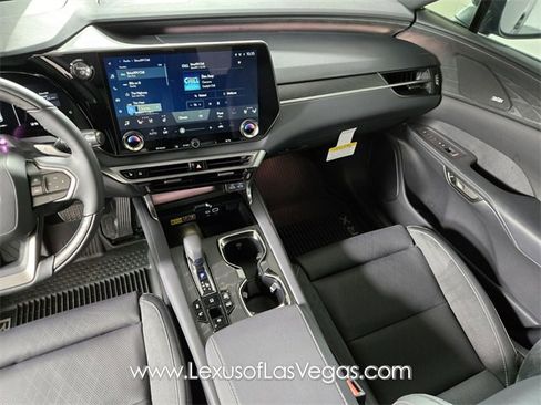New 2026 Lexus RX 450h AWD image 15