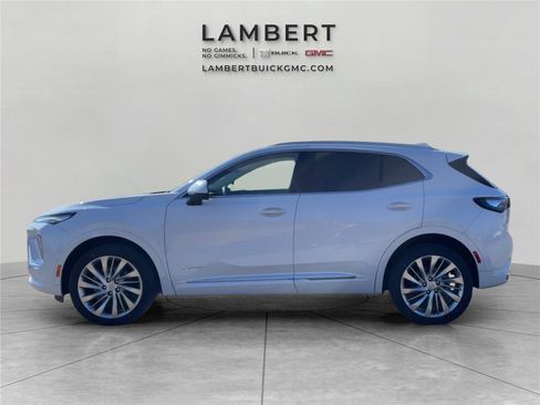 New 2026 Buick Envision Avenir image 2