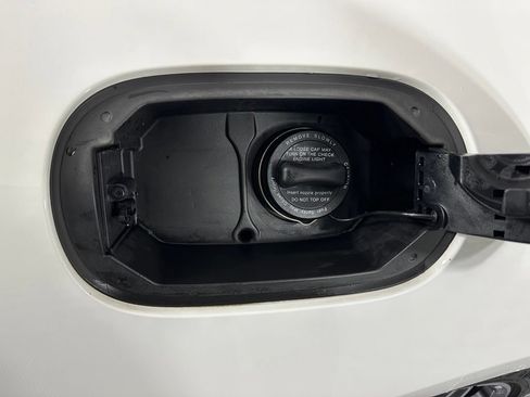 Used 2019 Mercedes-Benz E 450 4MATIC Coupe image 39