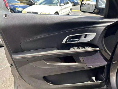Used 2012 Chevrolet Equinox LT image 29