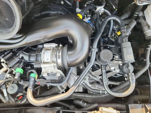 Used 2023 Ford Transit 350 XLT RWD image 24