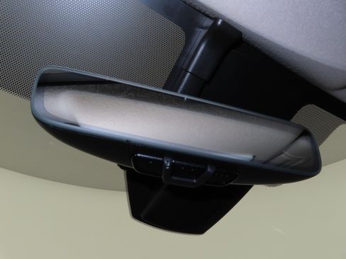 New 2025 Nissan Versa SV w/ Electronics Package FWD image 26