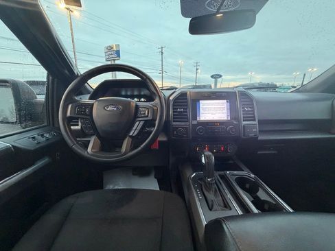 Used 2018 Ford F150 XLT w/ Equipment Group 302A Luxury image 15