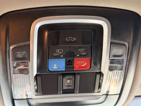 Used 2024 RAM 2500 Laramie w/ Safety Group image 27