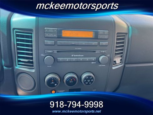Used 2004 Nissan Titan LE image 10