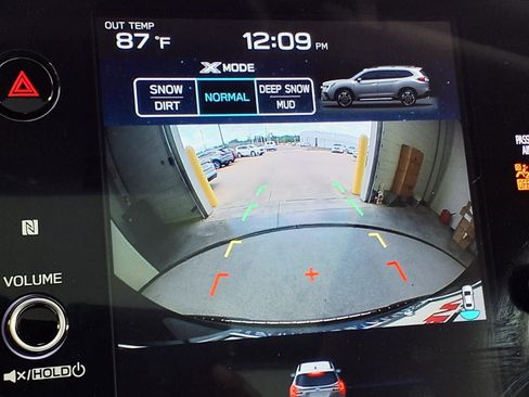 Used 2025 Subaru Ascent Bronze Edition image 25