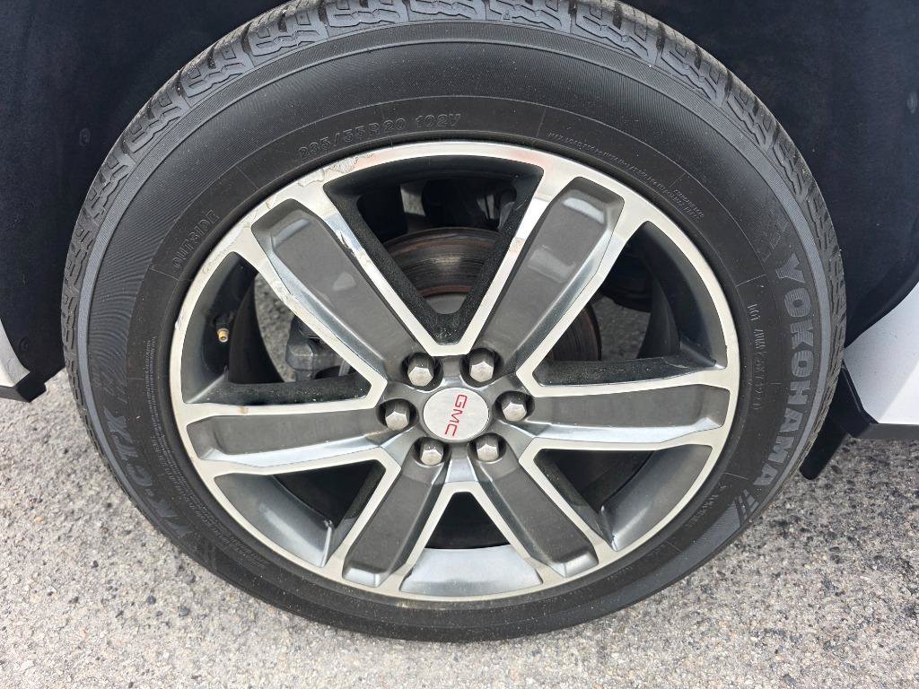 Used 2019 GMC Acadia Denali FWD image 24