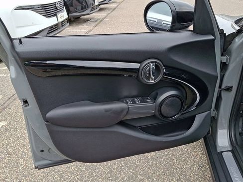 Used 2020 MINI Cooper S FWD image 14