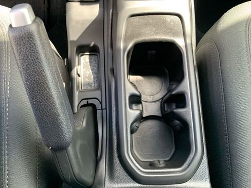 Used 2022 Jeep Wrangler Unlimited Sport AWD/4WD image 31