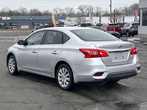 Used 2016 Nissan Sentra S image 7
