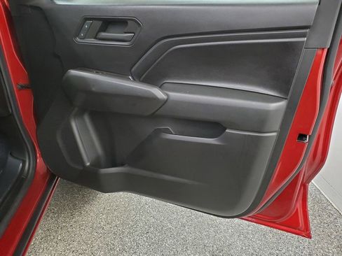 Used 2023 Chevrolet Colorado Trail Boss w/ Technology Package image 21