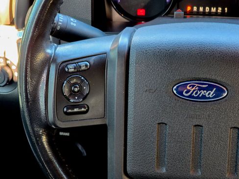 Used 2012 Ford F250 Lariat w/ Chrome Pkg image 34