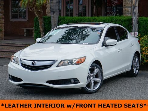 Used 2013 Acura ILX w/ Premium Package image 4