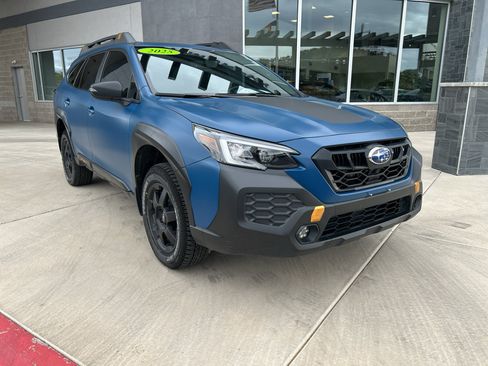 Certified 2025 Subaru Outback Wilderness w/ Wilderness Package AWD/4WD image 2