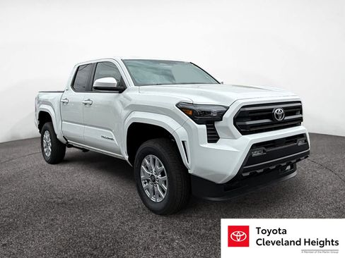 New 2026 Toyota Tacoma SR5 AWD/4WD image 3