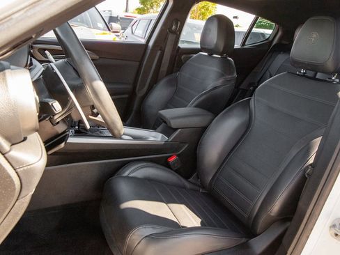 Used 2024 Alfa Romeo Tonale Veloce image 13