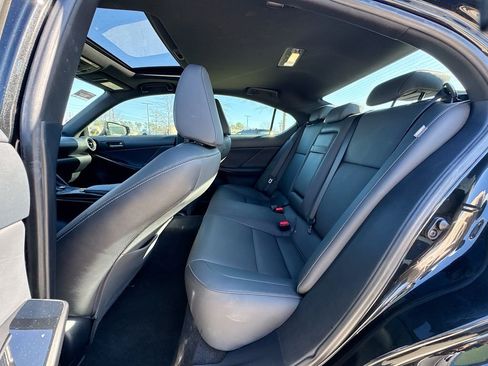 Used 2023 Lexus IS 300 w/ Comfort Package RWD image 31