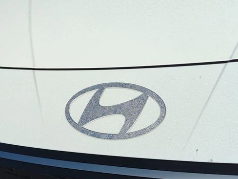 New 2026 Hyundai Elantra Limited FWD image 12