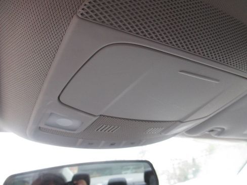 Used 2013 Ford Fusion SE FWD image 21