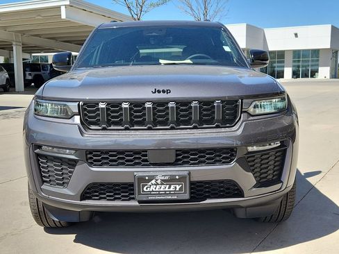 New 2026 Jeep Grand Cherokee L Limited w/ Limited Altitude Package image 5