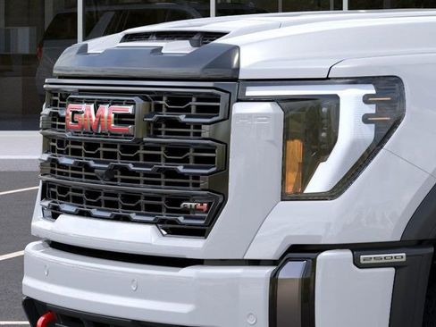 New 2026 GMC Sierra 2500 AT4 w/ AT4 Premium Plus Package AWD/4WD image 13