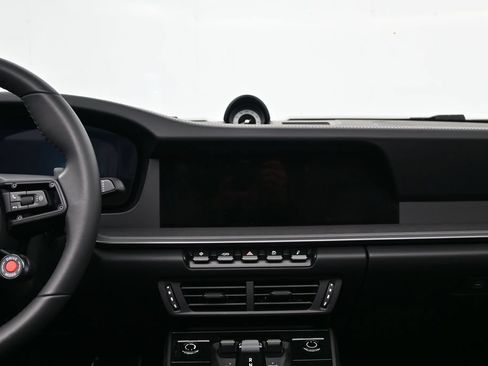 Certified 2026 Porsche 911 Targa 4S AWD/4WD image 12