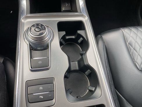 Certified 2023 Ford Edge Titanium image 40