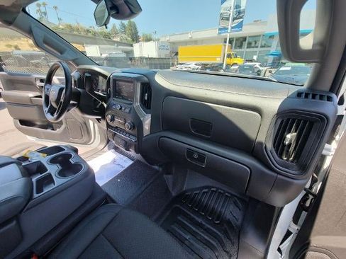 Used 2025 Chevrolet Silverado 1500 W/T RWD image 30