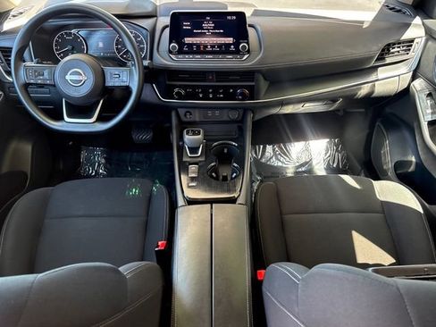 Used 2024 Nissan Rogue S FWD image 21