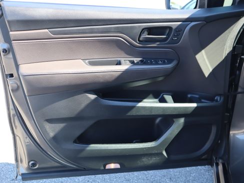 Used 2022 Honda Odyssey EX-L image 24