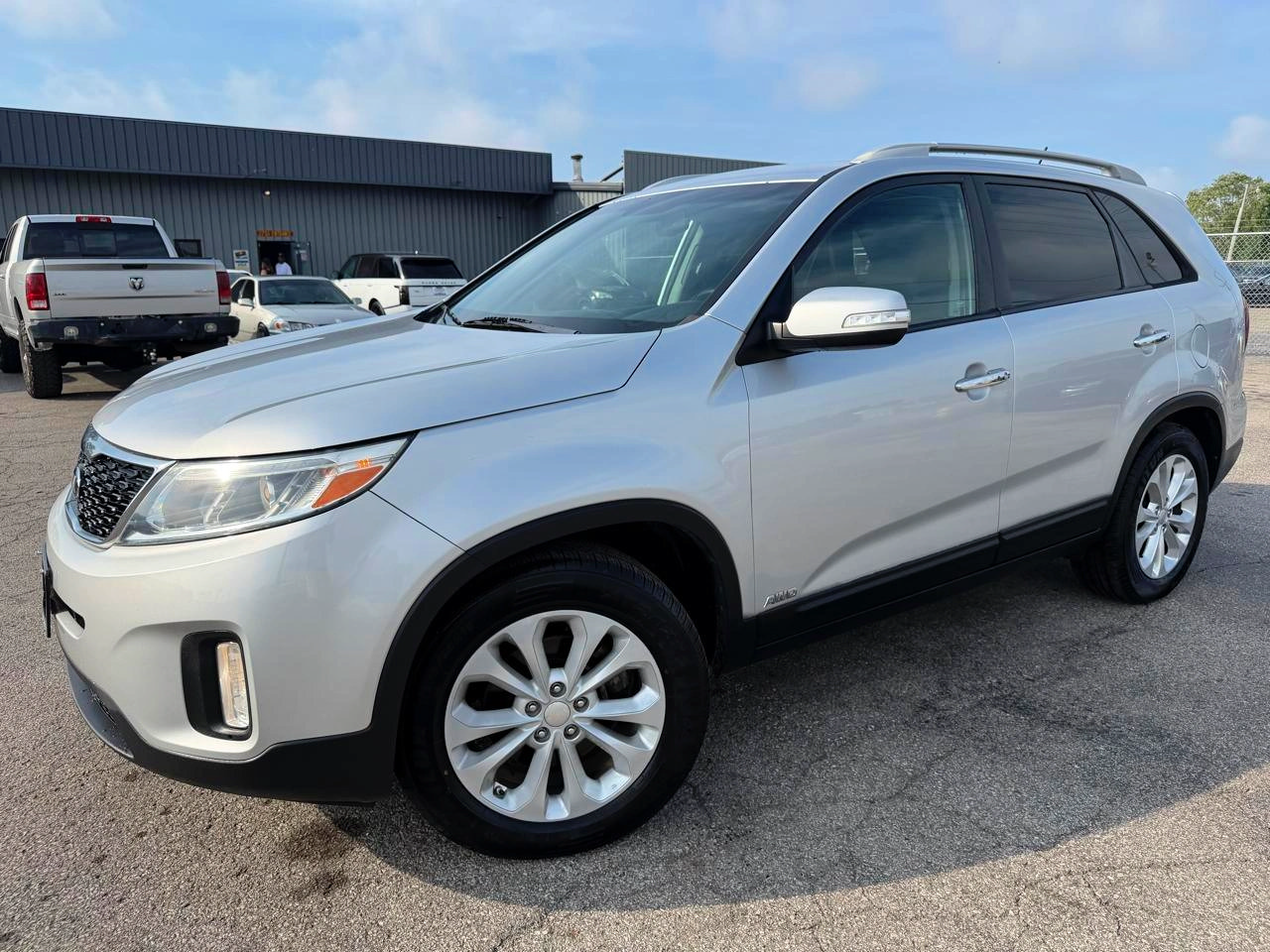 Used 2015 Kia Sorento EX AWD/4WD image 2
