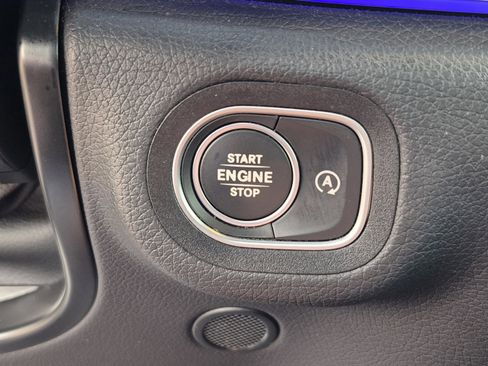 Used 2022 Mercedes-Benz GLE 450 4MATIC image 35