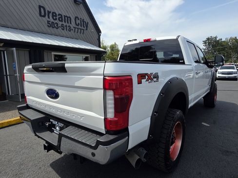 Used 2019 Ford F350 Lariat w/ Lariat Ultimate Package AWD/4WD image 6