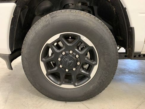Used 2026 RAM 2500 Laramie AWD/4WD image 2