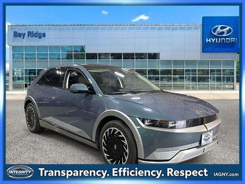 Used 2022 Hyundai Ioniq 5 Limited w/ Cargo Package AWD/4WD image 1