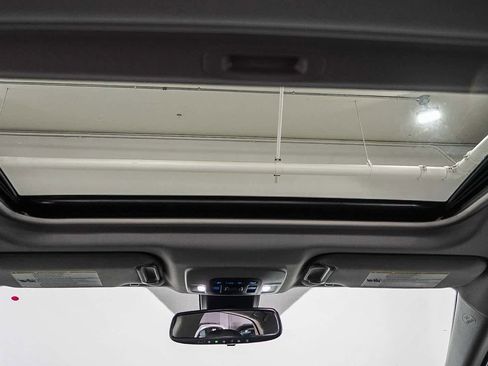 Used 2024 Toyota Camry XSE image 18