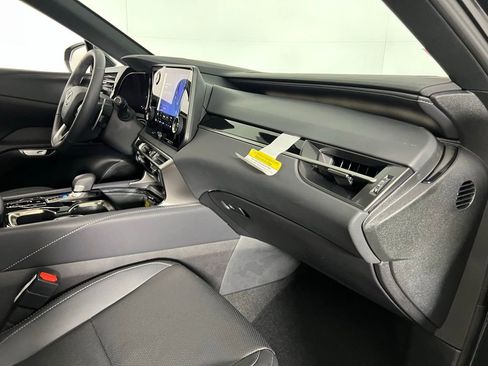 Used 2025 Lexus RX 350 FWD image 32