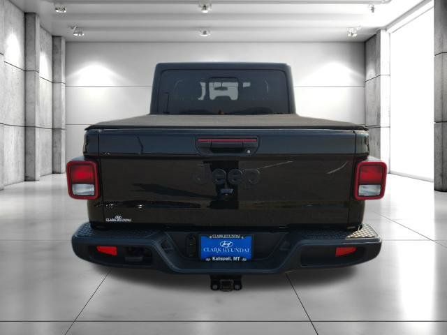 Used 2020 Jeep Gladiator Sport w/ Technology Group AWD/4WD image 7