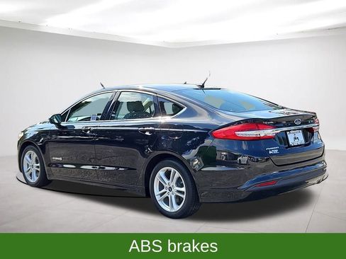 Used 2018 Ford Fusion S image 5