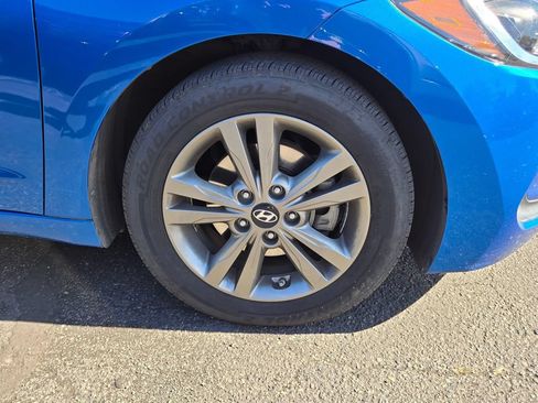 Used 2018 Hyundai Elantra SEL FWD image 9
