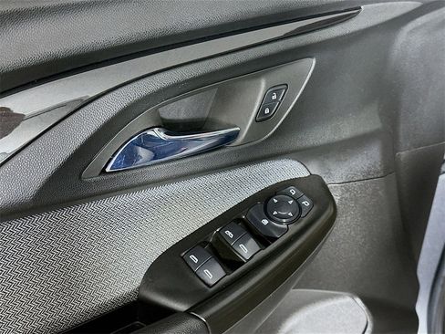 Used 2022 Chevrolet TrailBlazer LT image 28