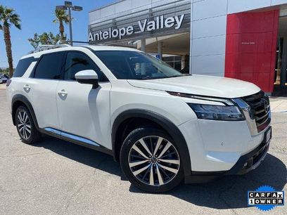 Certified 2022 Nissan Pathfinder Platinum w/ Cargo Package