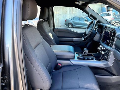 Used 2025 Ford F150 XLT w/ Equipment Group 302A MID image 9
