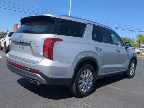 Used 2025 Hyundai Palisade SEL AWD/4WD image 4