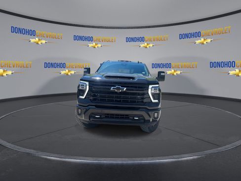 New 2026 Chevrolet Silverado 2500 High Country w/ Midnight Edition AWD/4WD image 6