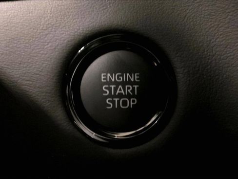 New 2026 Toyota Tundra Platinum AWD/4WD image 38