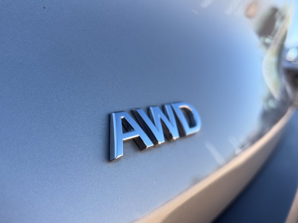 Used 2023 INFINITI QX60 Luxe AWD/4WD image 5