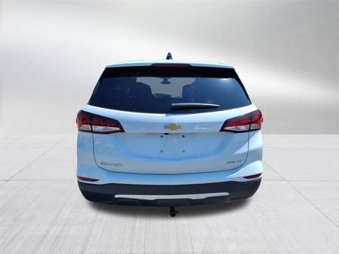 Used 2023 Chevrolet Equinox LT w/ LPO, Floor Liner Package image 5