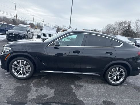 Used 2023 BMW X6 xDrive40i w/ Premium Package image 4