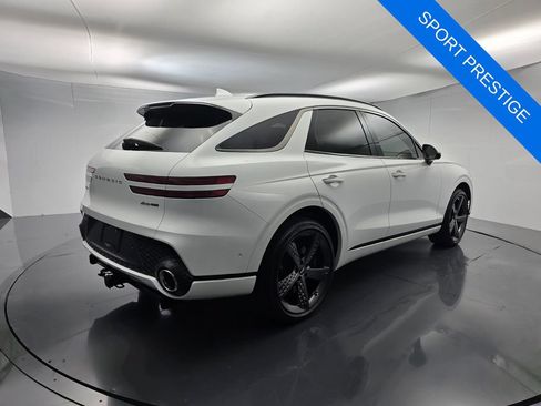 Used 2024 Genesis GV70 3.5T Sport w/ Sport Prestige Package AWD/4WD image 4